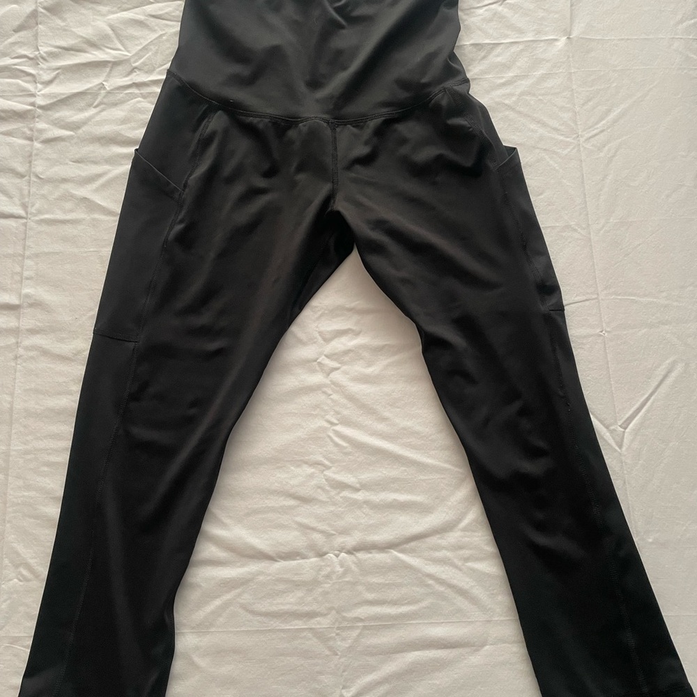 Motherhood Maternity Postpartum Active Leggings
